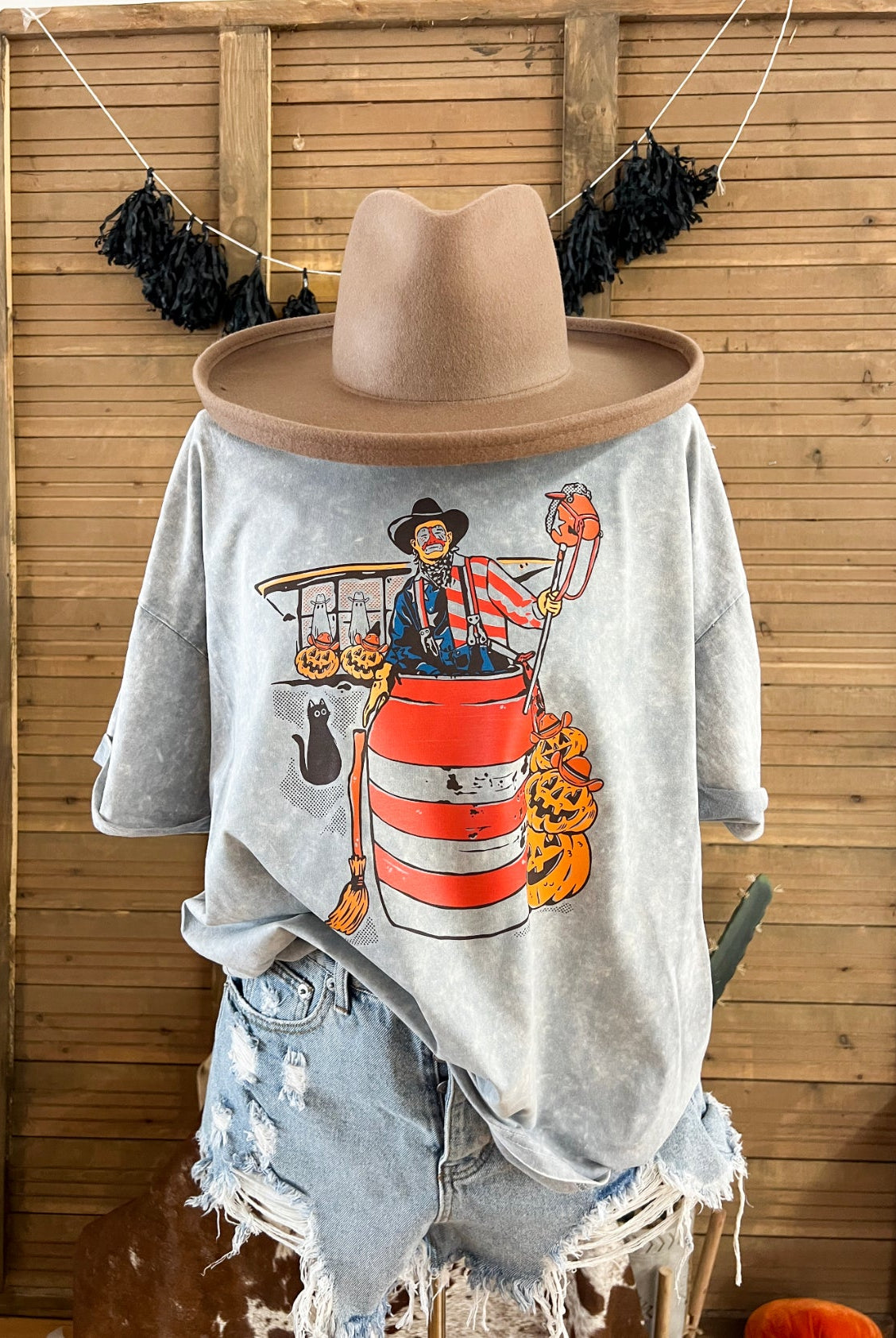 Halloween Rodeo Clown Tee (stone)