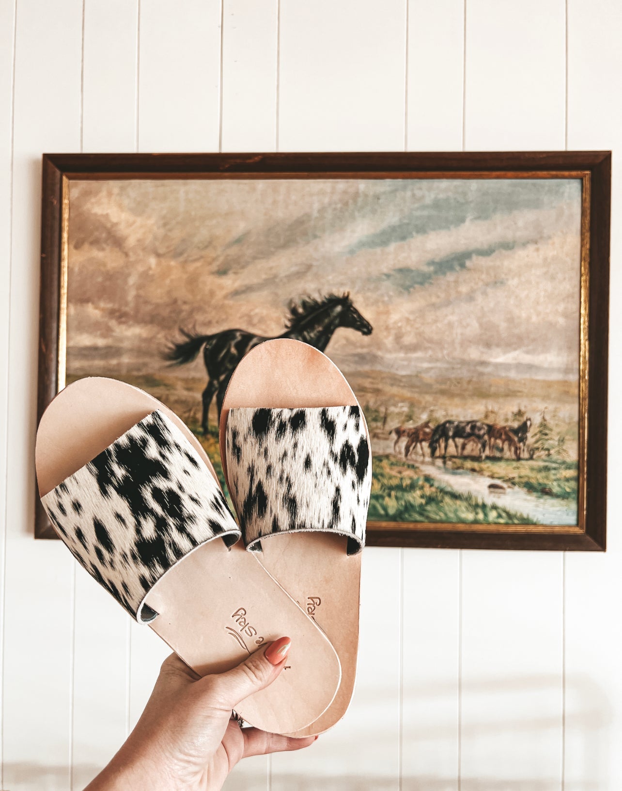 Cowhide Slides (Salt & Pepper)