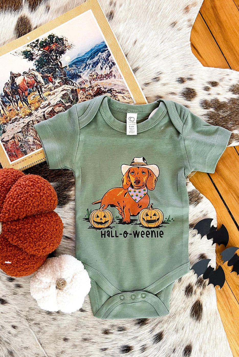Halloweenie Onesie (green)