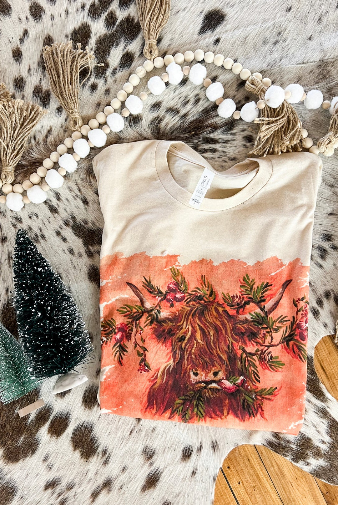 Tangled Highland Christmas Design Tee or Sweatshirt (cream) (Adult)