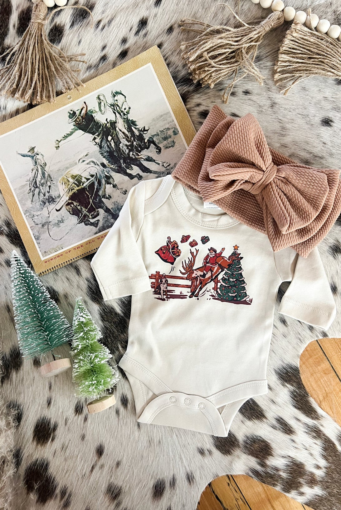 Buckin Reindeer Longsleeve Onesie(little kid)(natural)