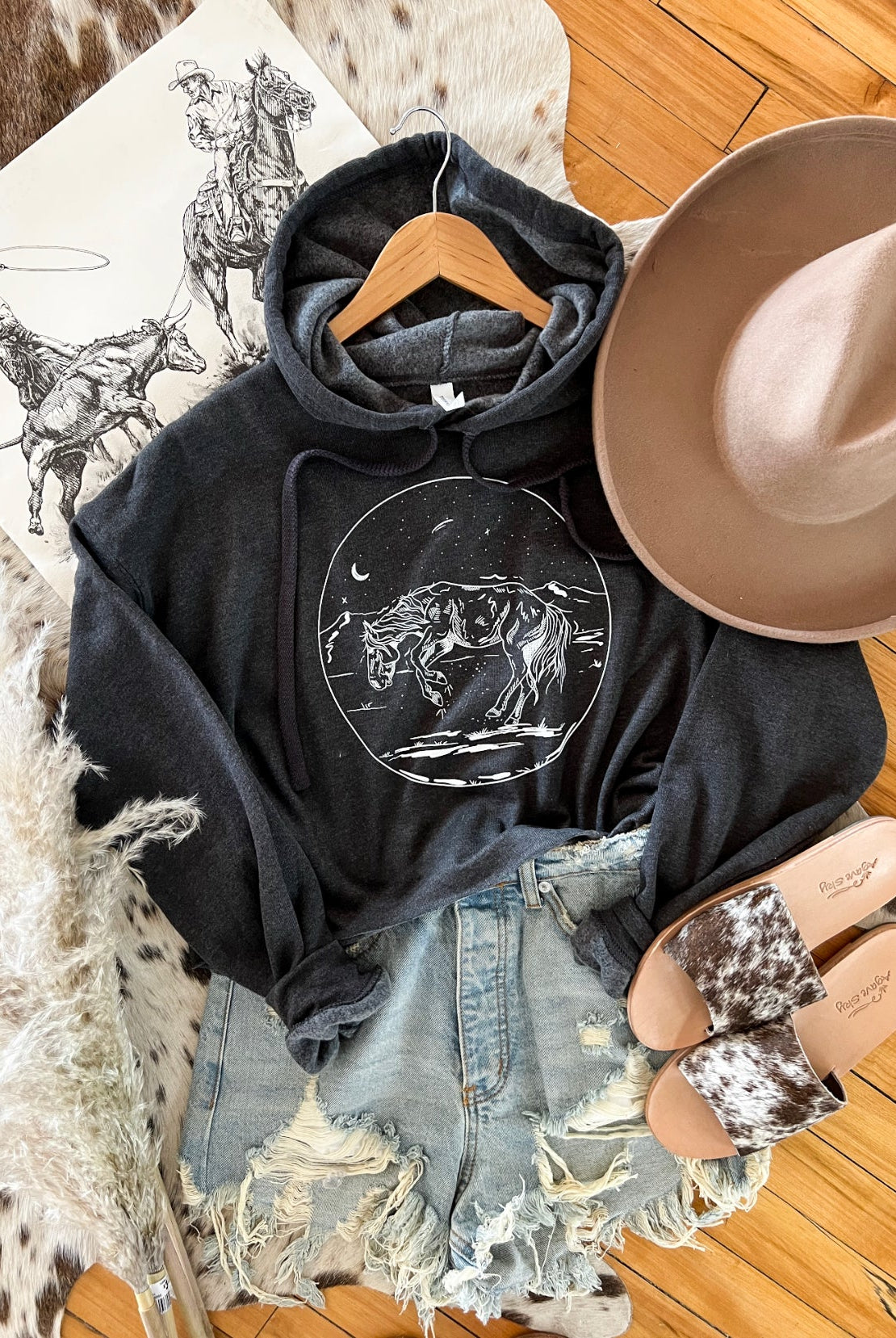 Midnight Horse Cropped Hoodie (Adult)(Vintage Black)