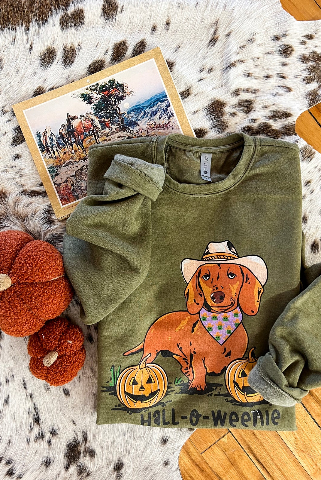 Halloweenie Sweatshirt (hunter green)