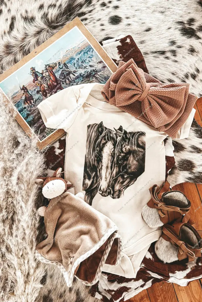 Nuzzeled Horses Design (Youth Onesie/Tee)(cream)