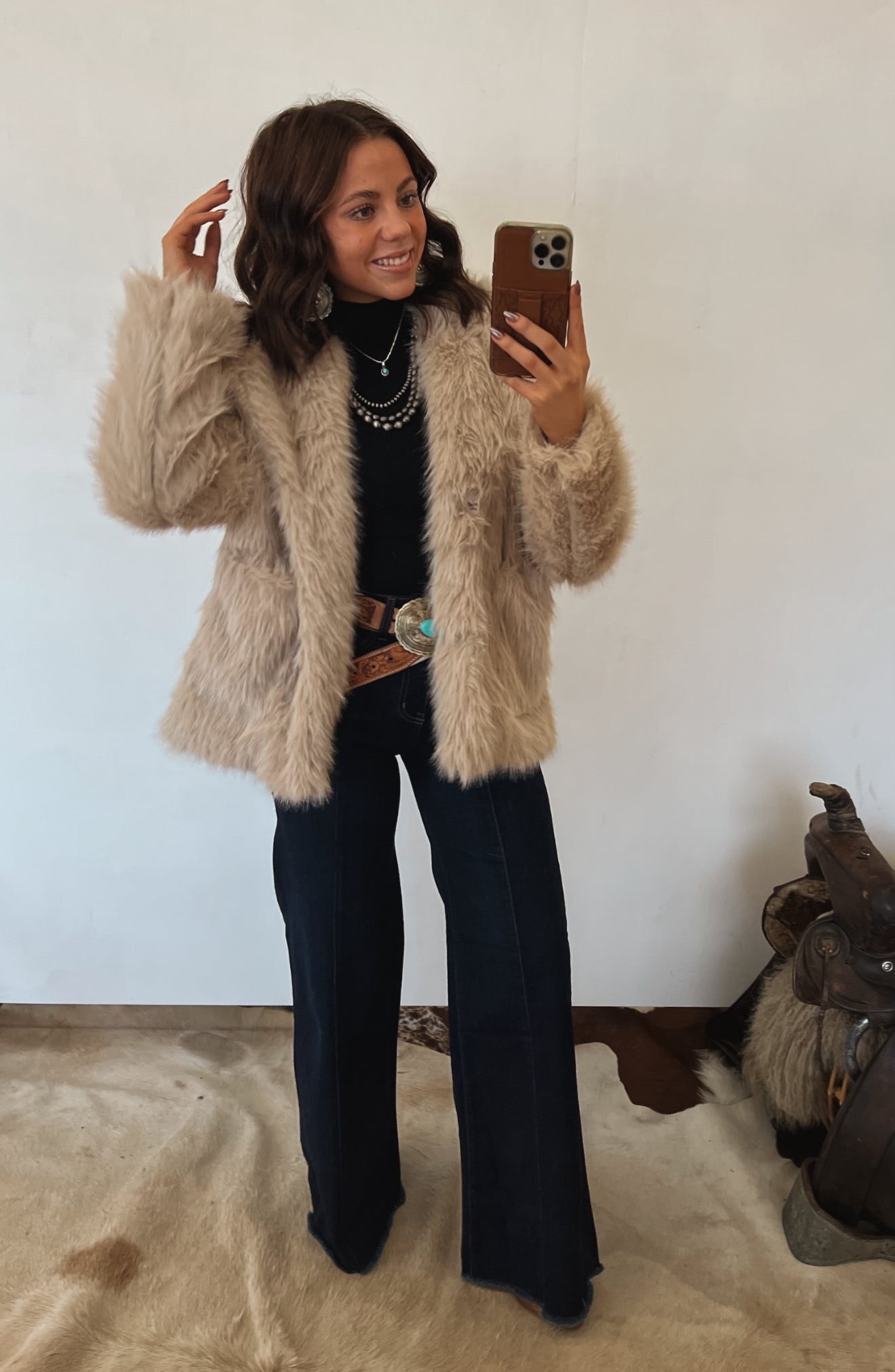 Beth Faux Fur Coat (Taupe) Tops - Outwear
