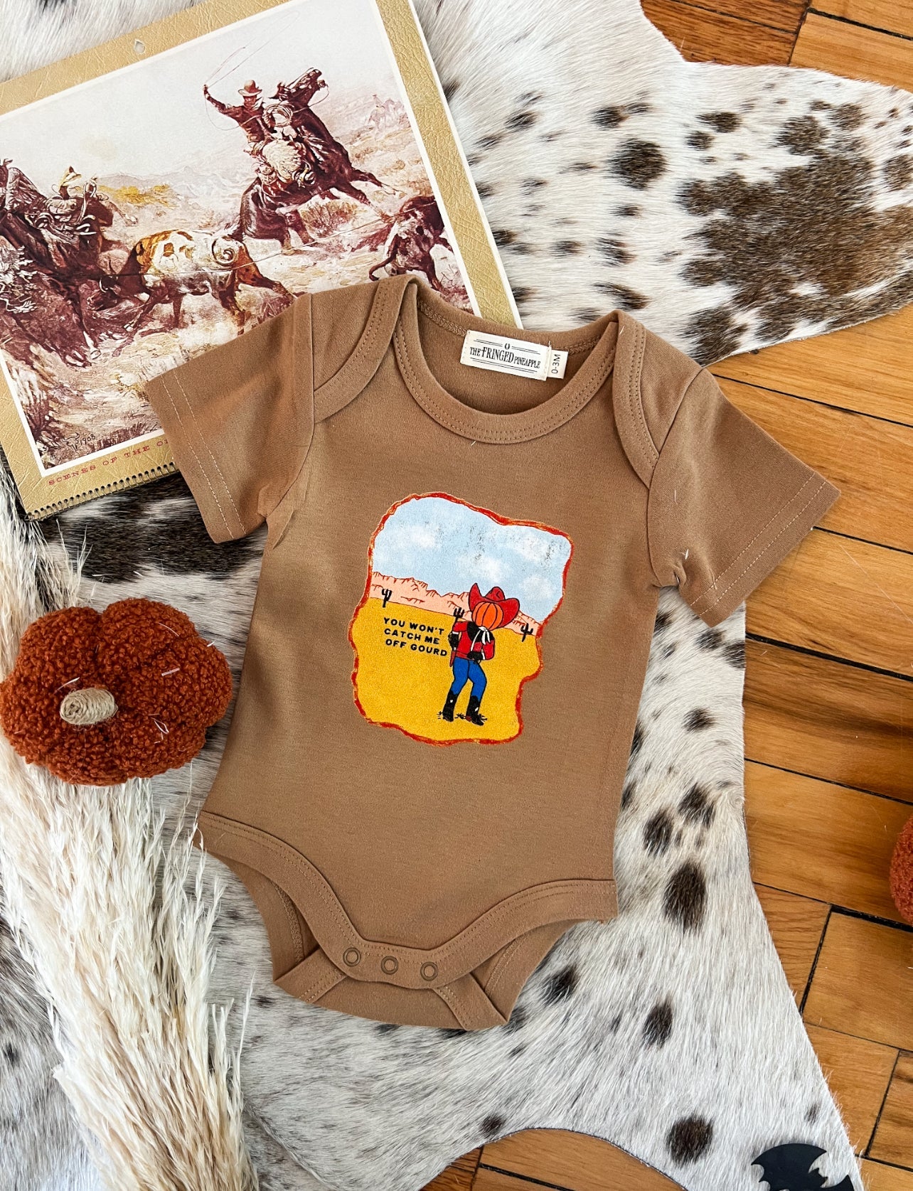 Caught off Gourd Halloween Design Onesie/Tee (little kid)(cognac/coyote)
