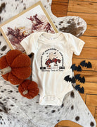 College of Cowboos Halloween Design Onesie/Tee (little kid)(cream)