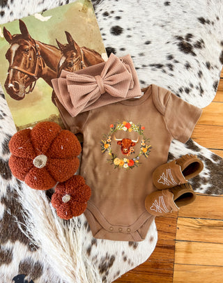 Western Floral Highland Fall Design Onesie/Tee (little kid)(cognac)