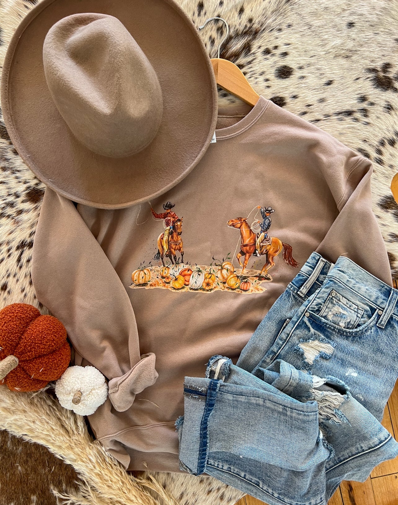 Fall Gathering Sweatshirt (tan)