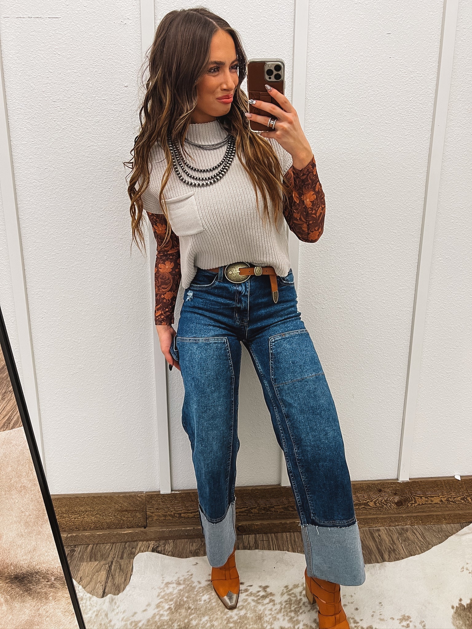 Lasso Knit Sweater Vest (Bone) Tops - Sweaters