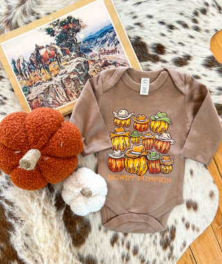 Howdy Pumpkin Longsleeve Onesie(little kid)(truffle)