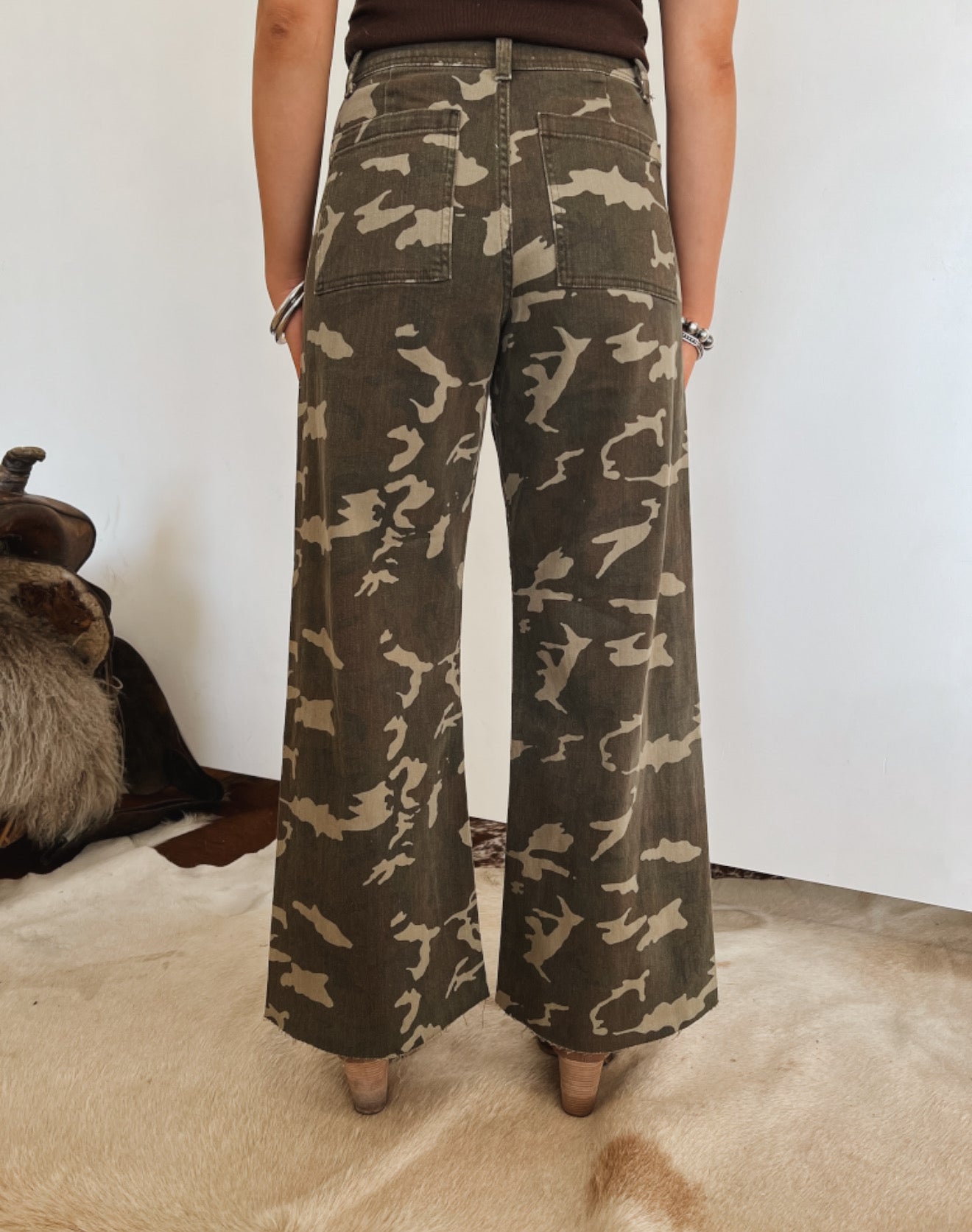 Hide Away Camo Denim (5415)
