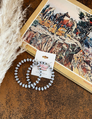 White Gemstone & Navajo Pearls Earrings