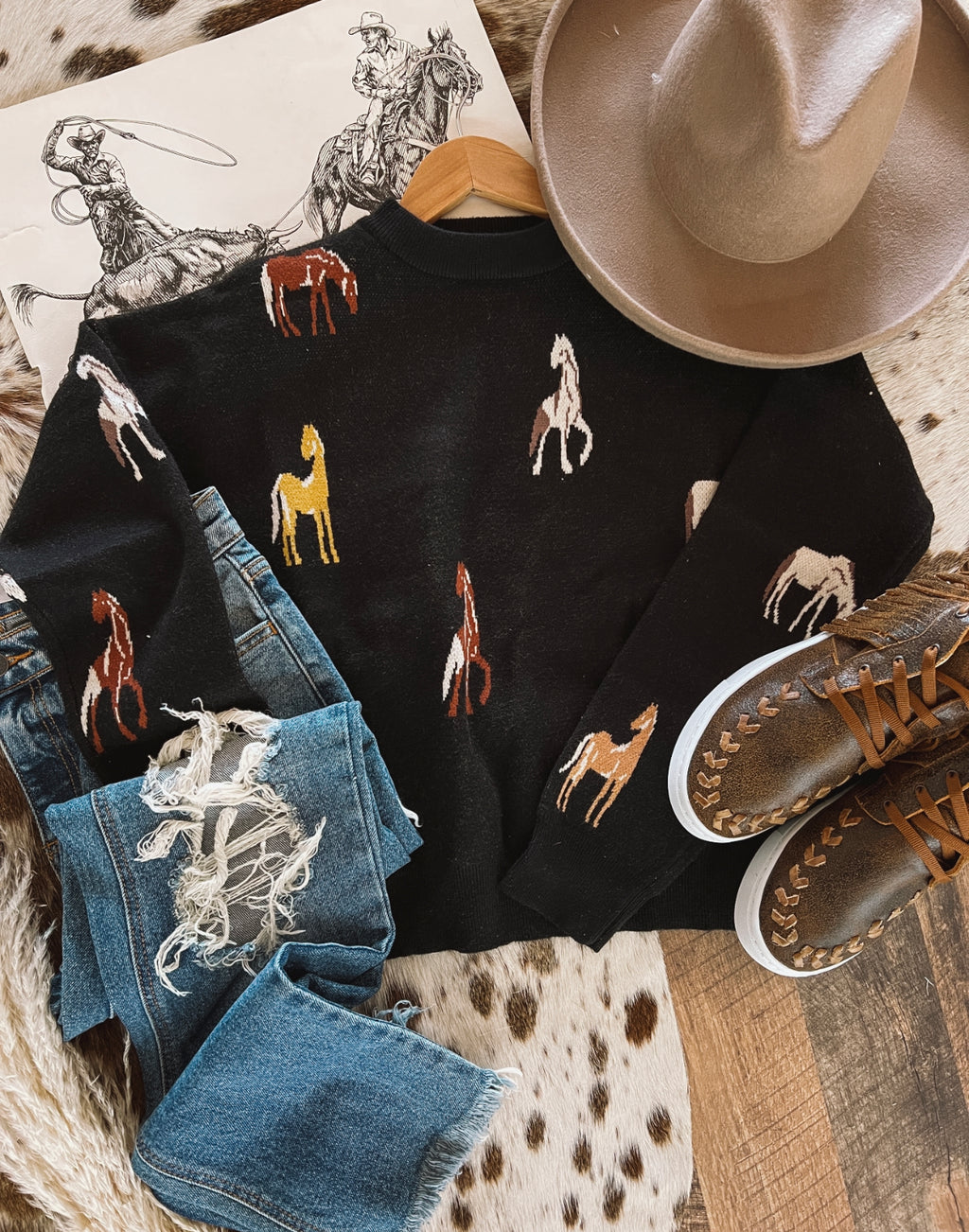 Horses Of The Wild West Sweater(Black)