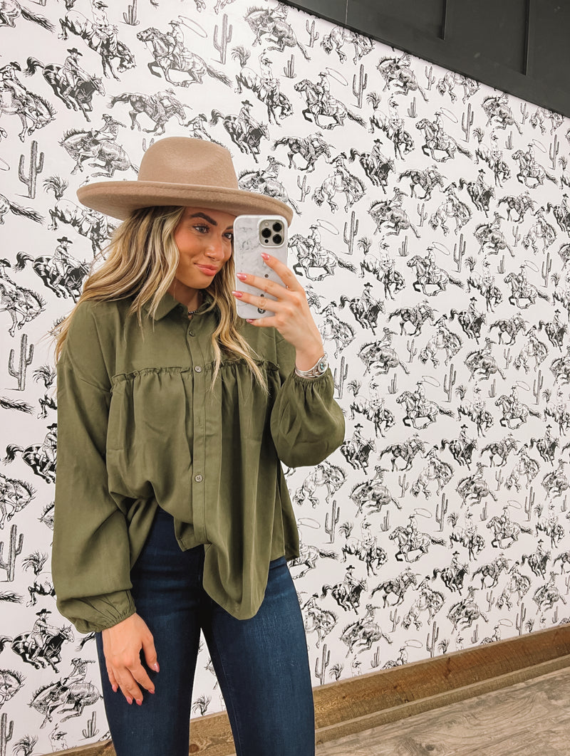 Falling For You Blouse(Olive)