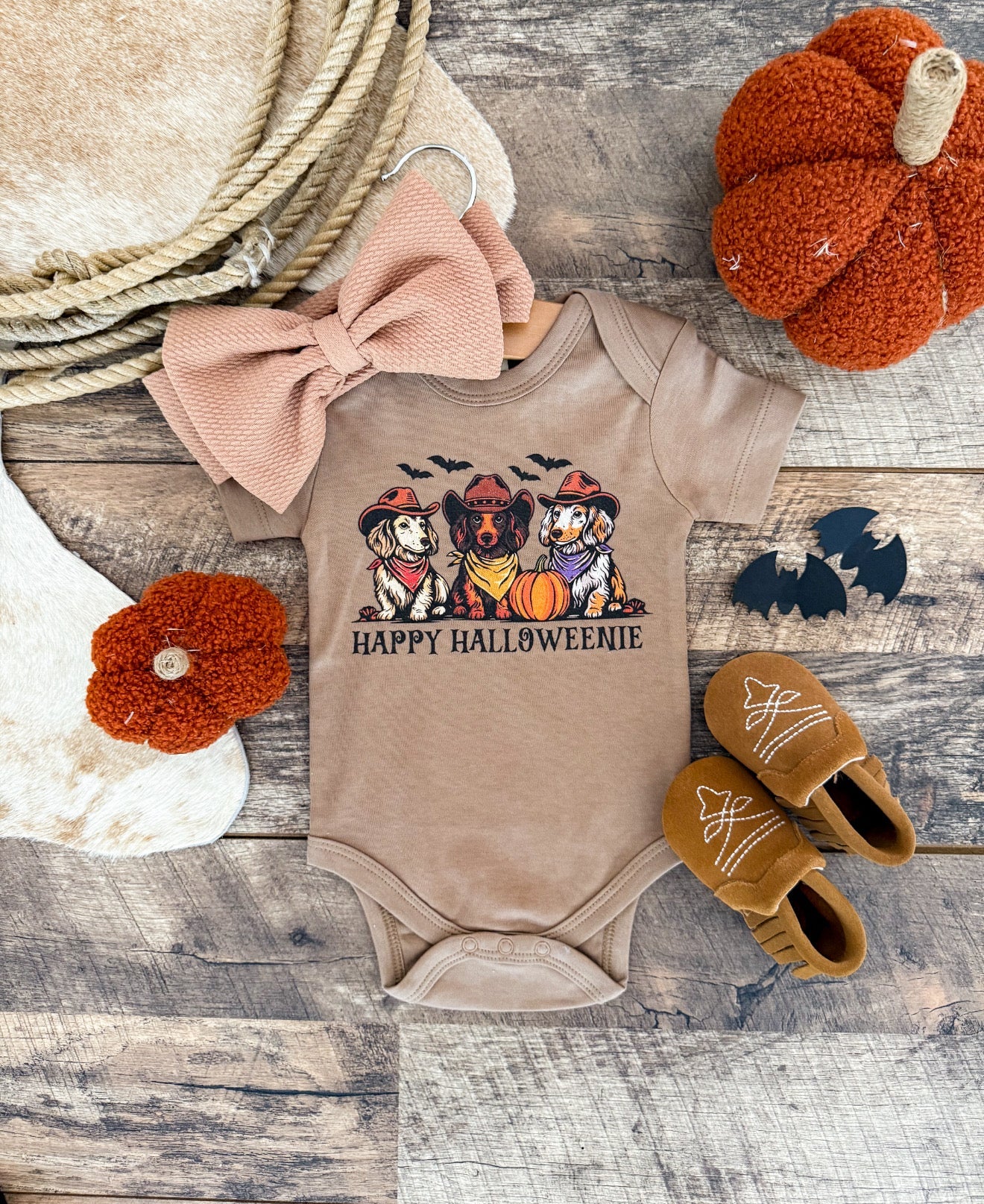 “Happy Halloweenie” Graphic – Infant Toddler &Youth (Truffle)