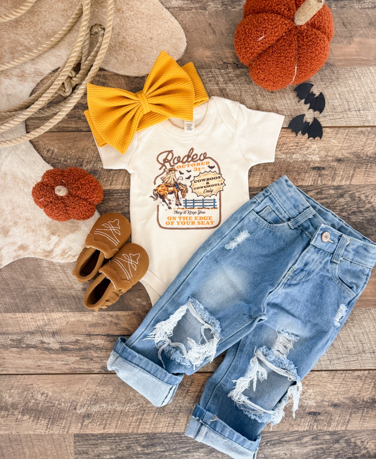 Cowboos &Cowghouls Halloween Rodeo – Infant Toddler& Youth (Cream)