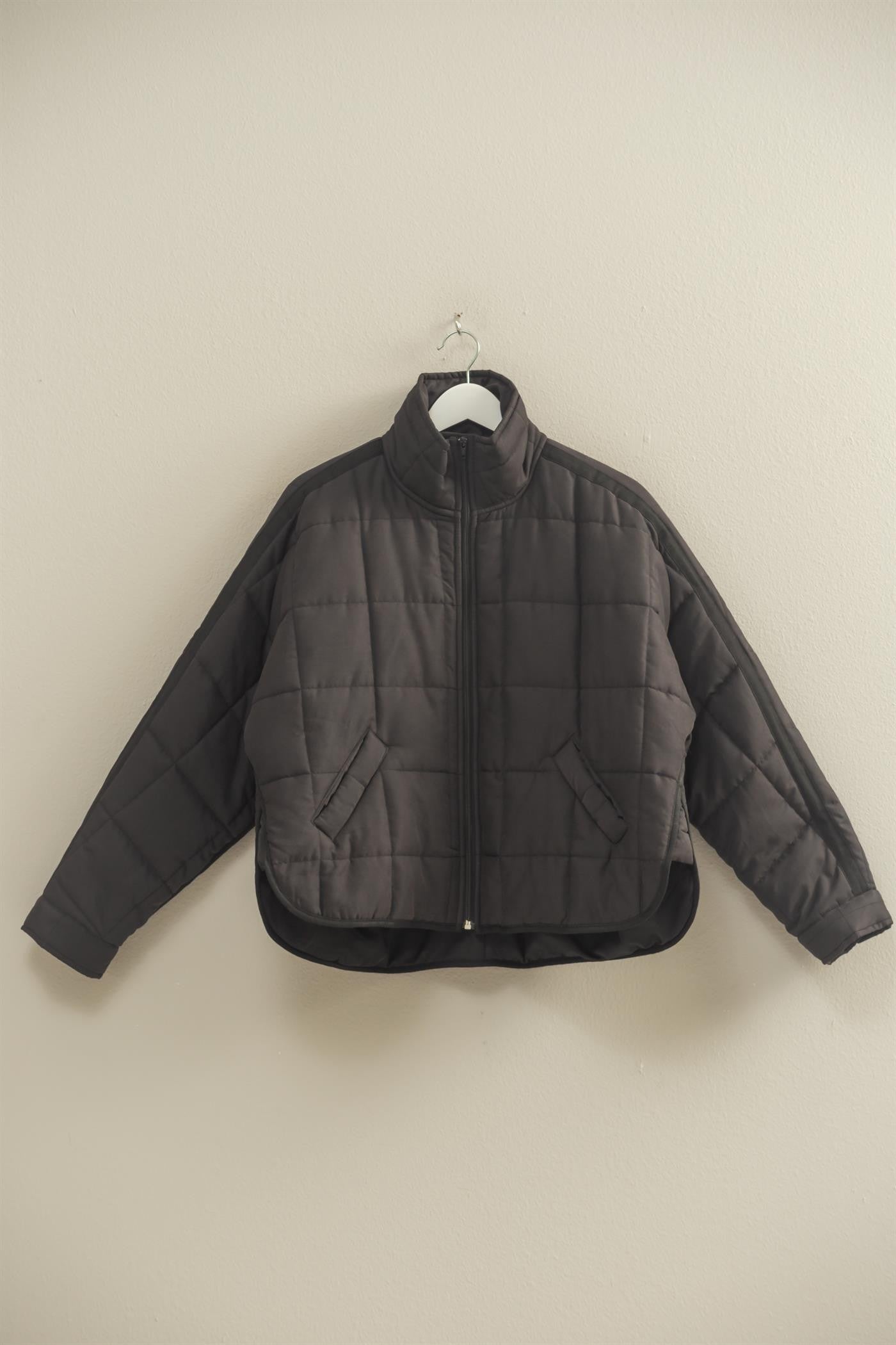 Quilted Puffer (Black)