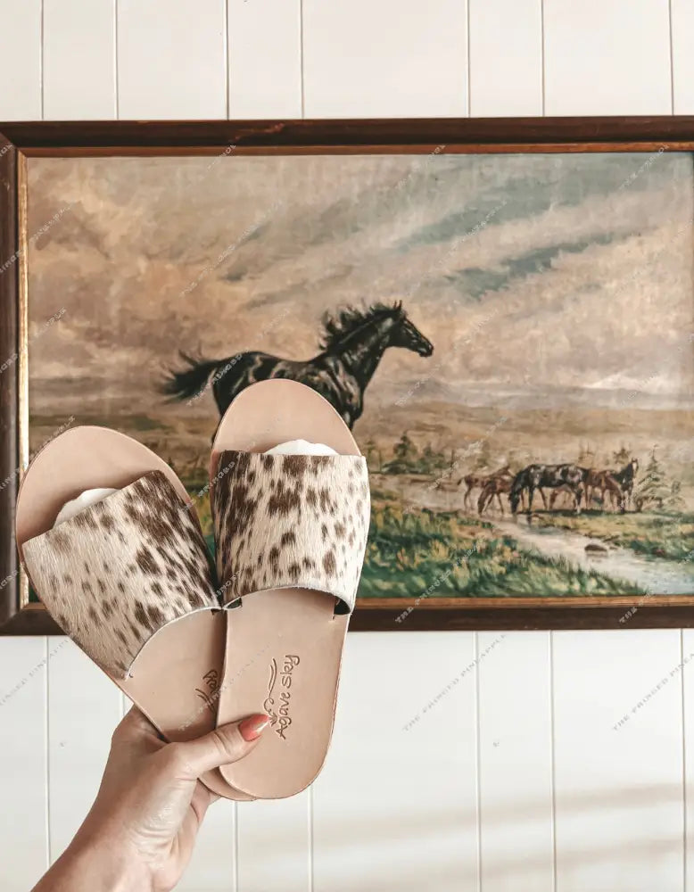Cowhide Slides (CHOCOLATE)