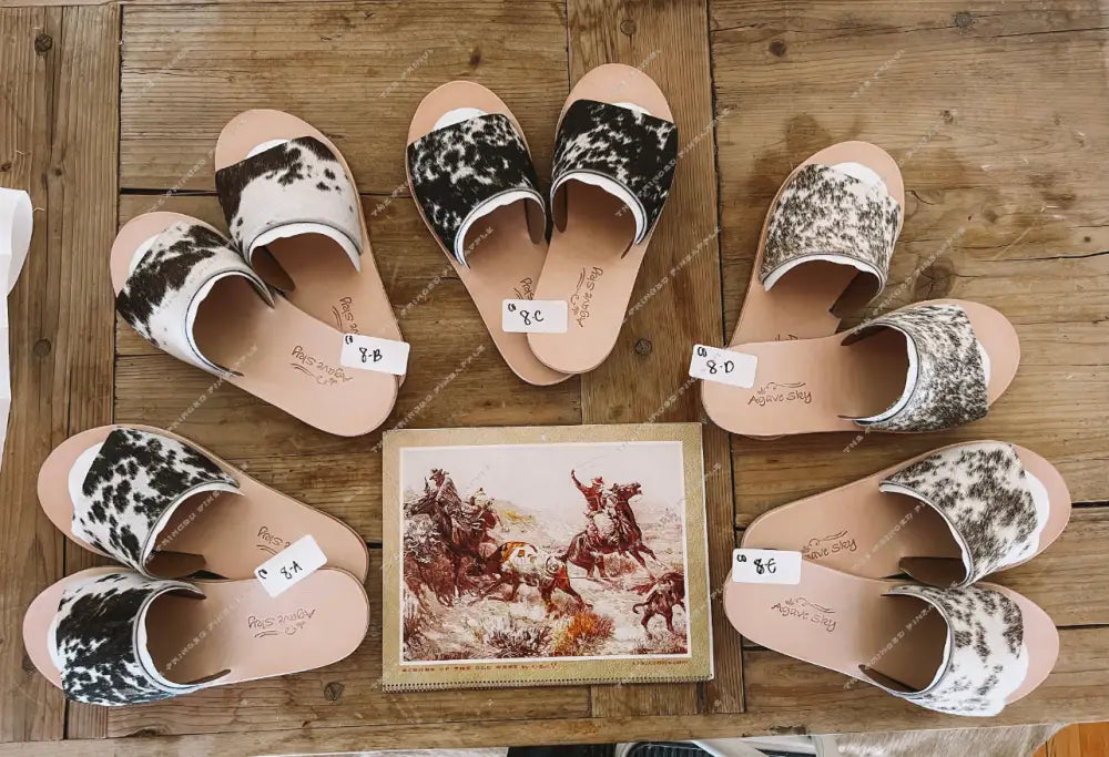 Cowhide Slides (CHOCOLATE)