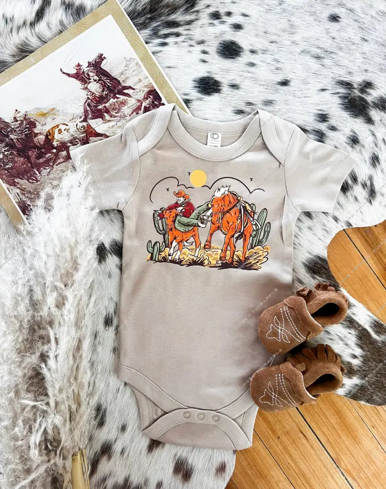 Desert Bulldogger Onesie (little kid)(clay)