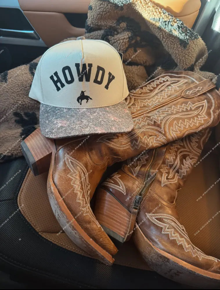 Howdy Trucker Hat (Camo)