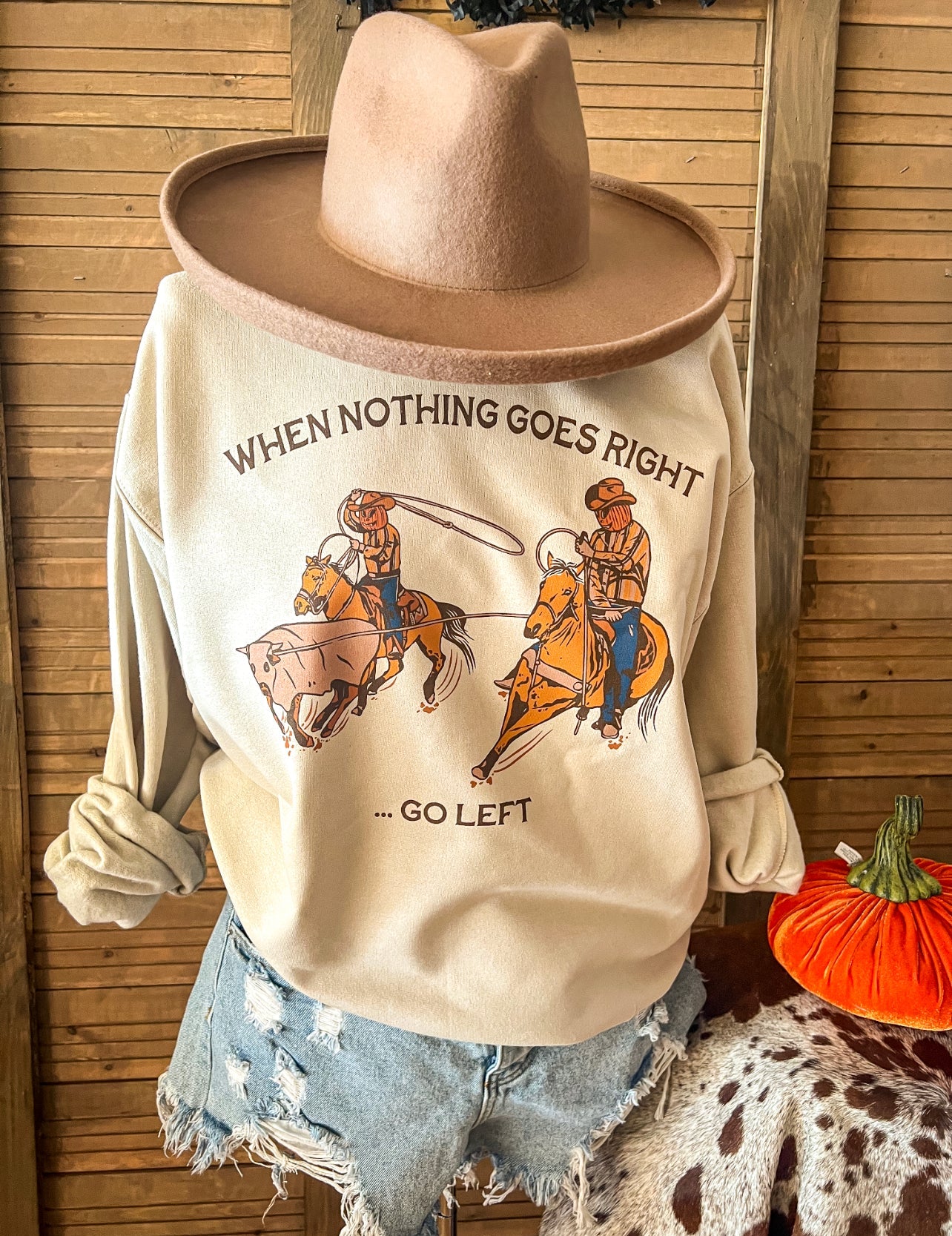 Pumpkin Team Roper Sweatshirt(sand)