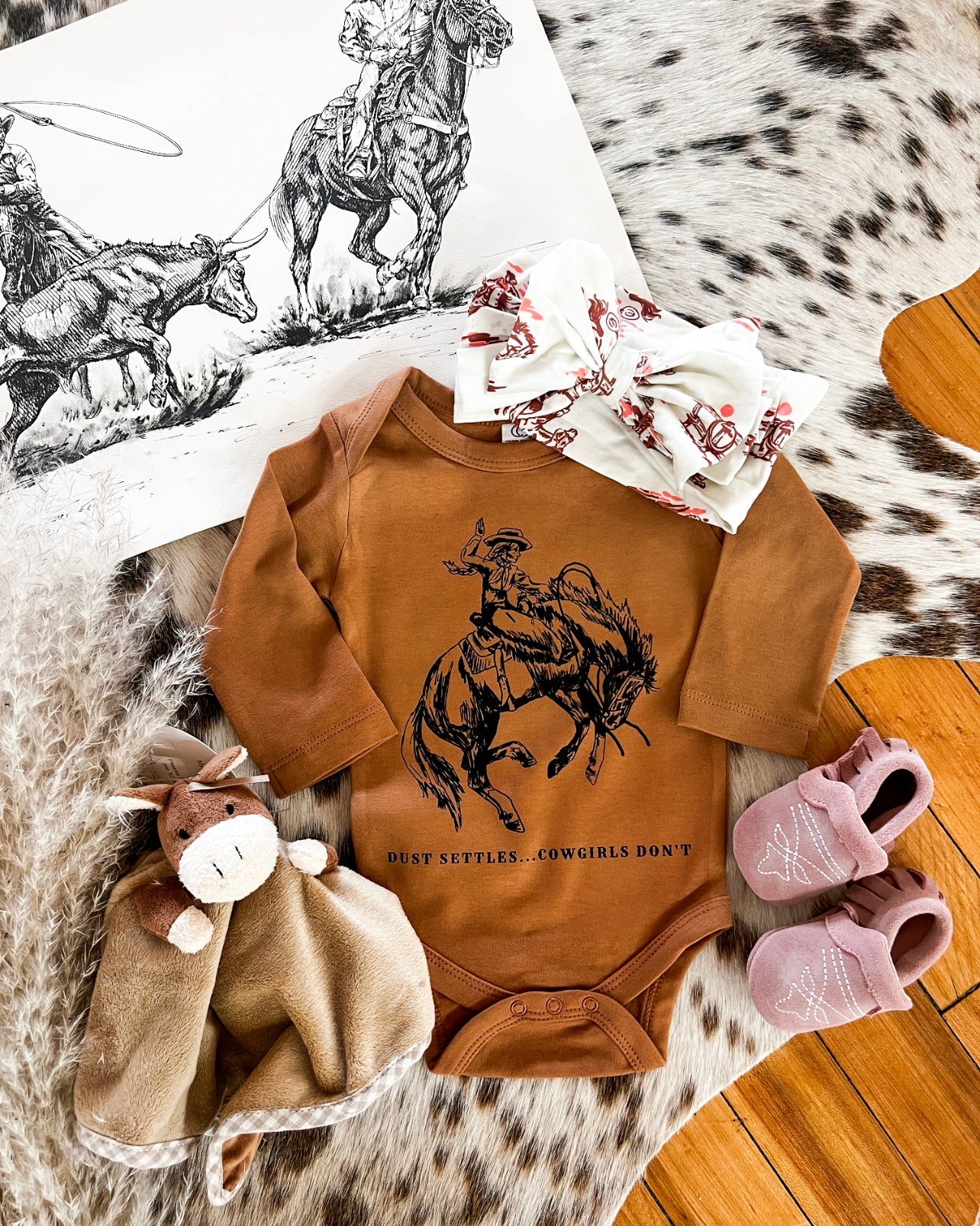 Cowgirl Dust Longsleeve Onesie(little kid)(ginger)