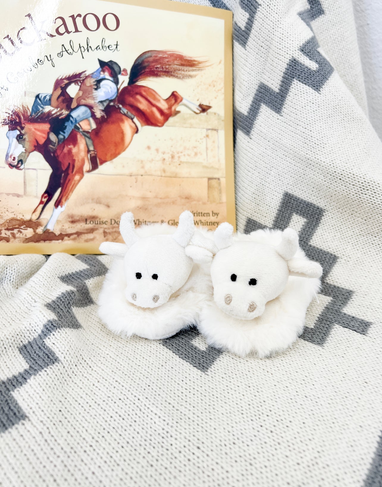 Highland Mini Slipper (White)