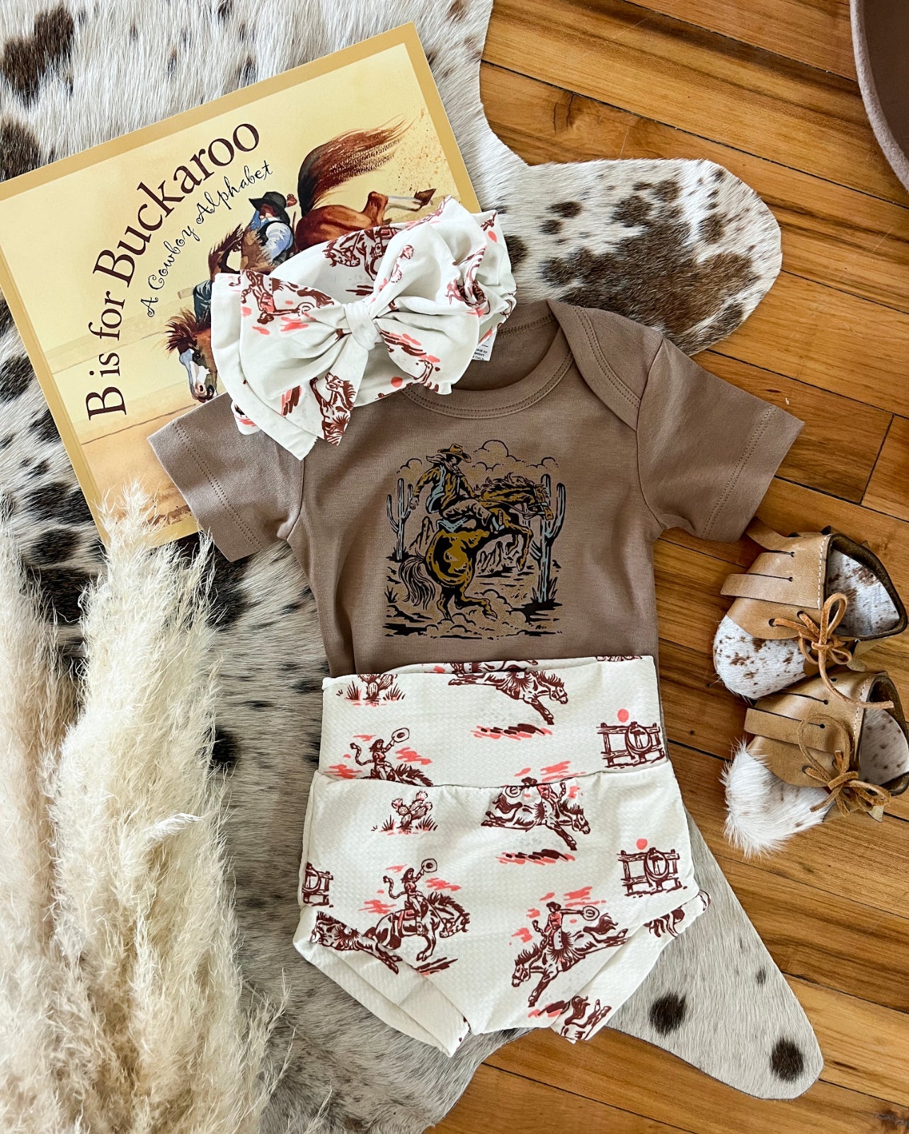 The Buckin Desert Onesie (little kid)(truffle)