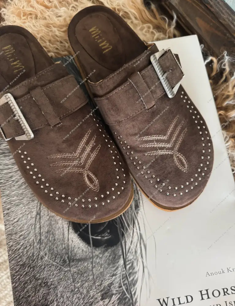 Jolene Clog Mules (brown)