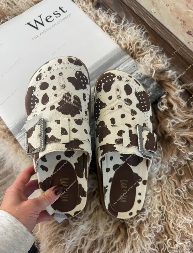 Jolene Clog Mules (Brown Cow)