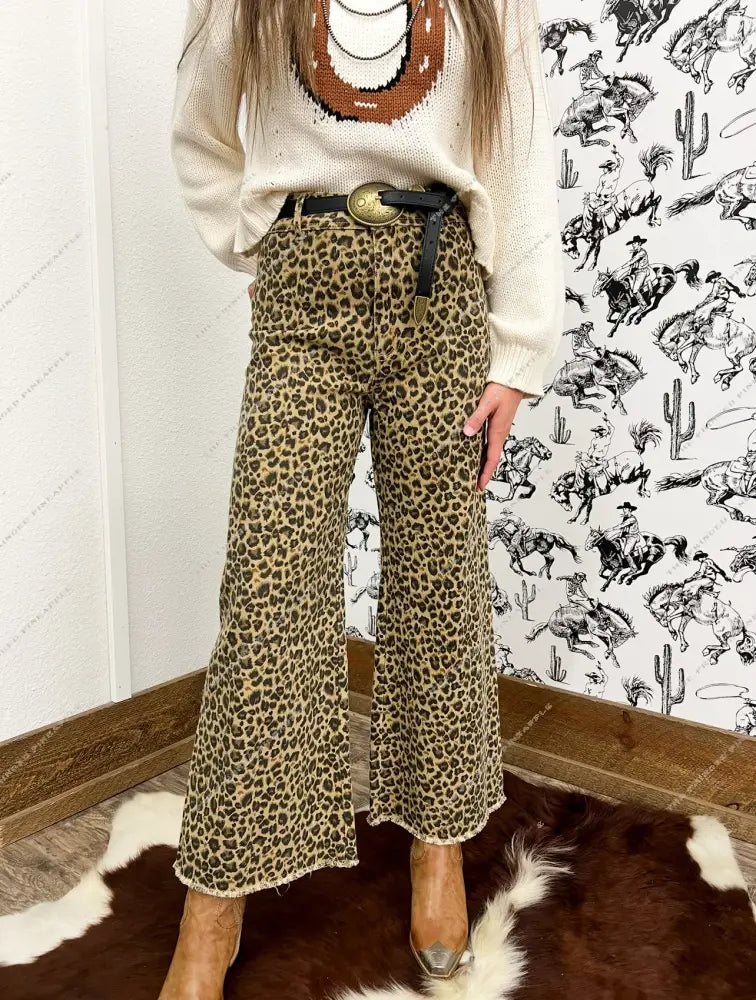 Leopard Mid Rise Wide Leg Denim (1042)