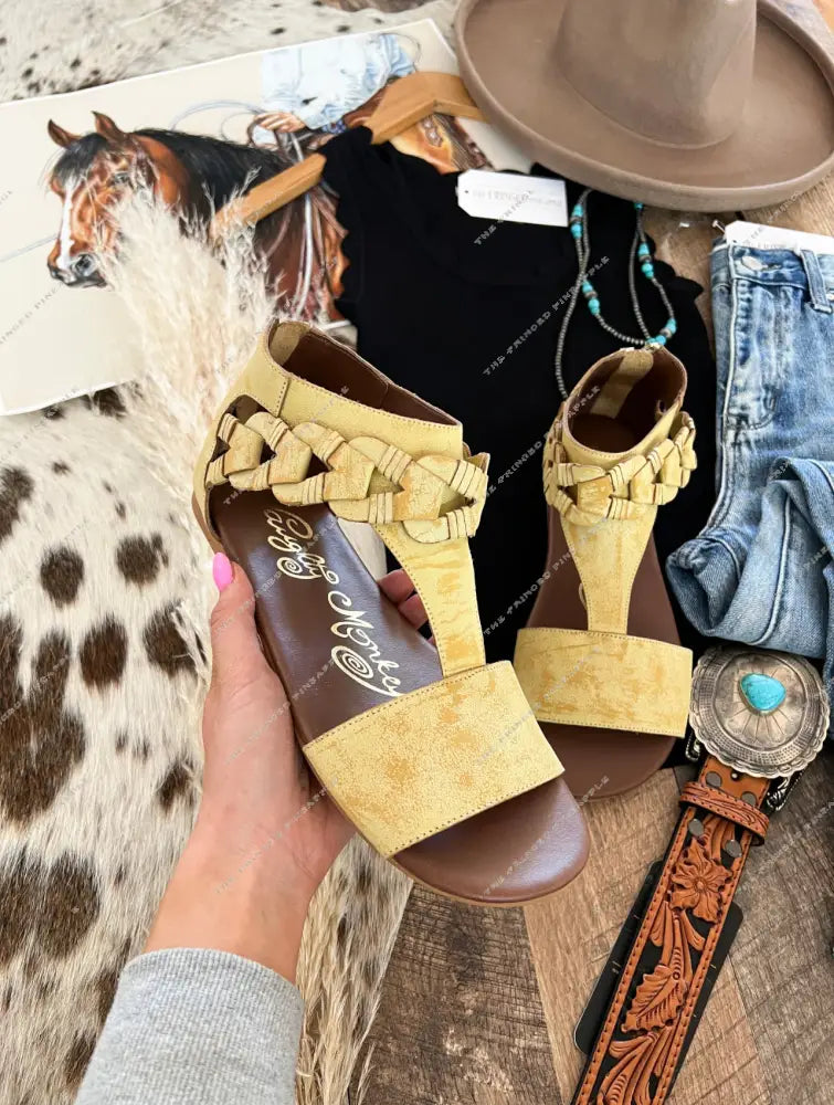 Loop D Loop Sandal(Mustard Cream)