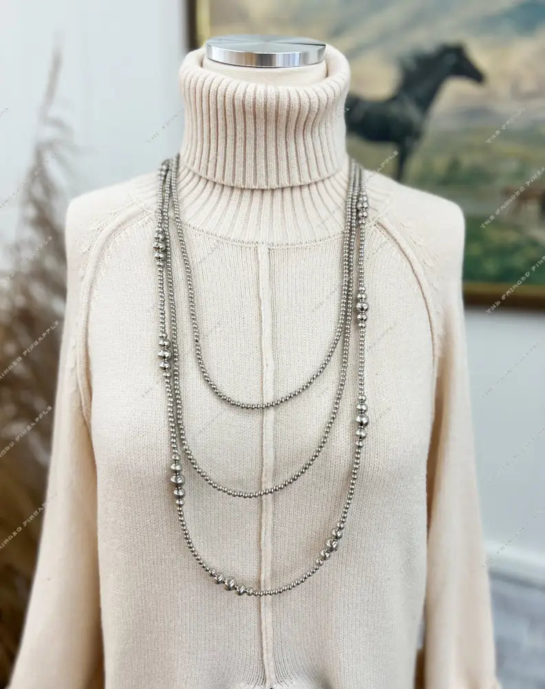 Silver Lady Like Beaded Necklace