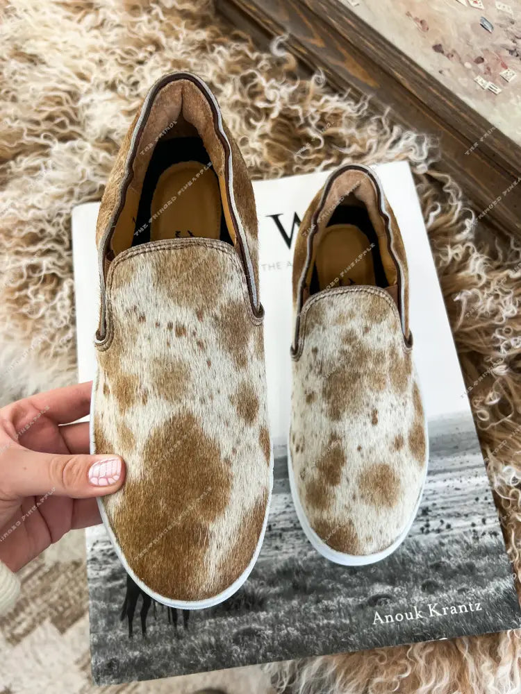 Western Utah Cowhide Sneaker (Chocolate)