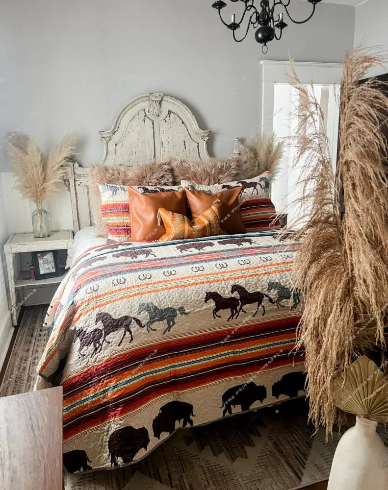 Wild Horses Roaming Buffalo Western Bedding