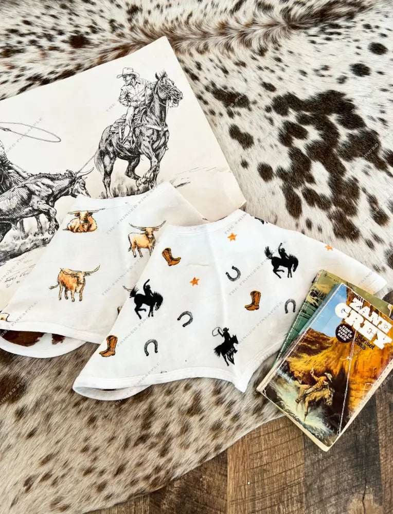 Wild West Heart Bibs Set